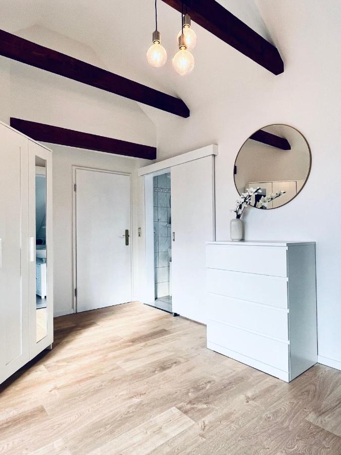 Cityapartment-Smarttv-Kitchen-Car Parking Space-Wlan Erfurt Bagian luar foto